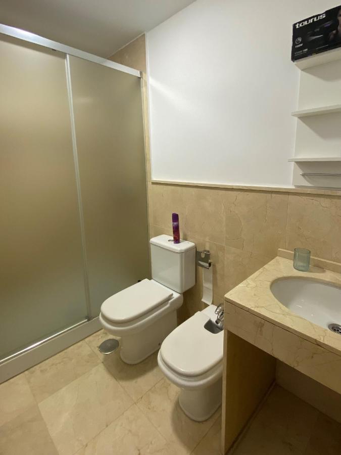 Quattro Triana En Salado Apartment Севиля Екстериор снимка